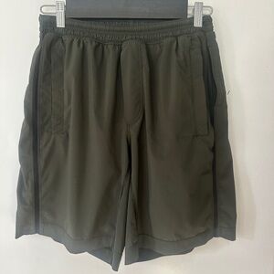 Lululemon Men's Performance Olive Athletic Shorts with Contrast Trim Medium